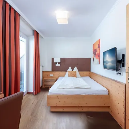 Hotel Schoenberger 3*