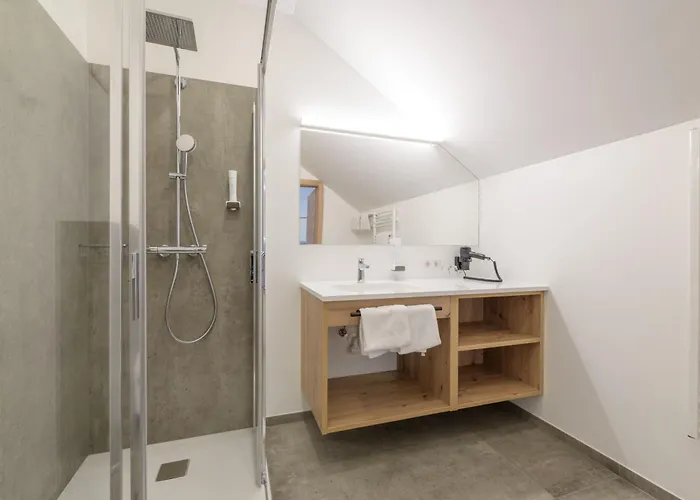 فندق شونبيرغر نسدورف ام اترسي