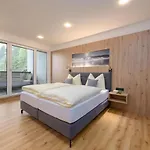 Hotel Schoenberger 3*