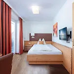 Hotell Hotel Schoenberger 3*