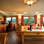 Hotel Schoenberger Hotell 3*