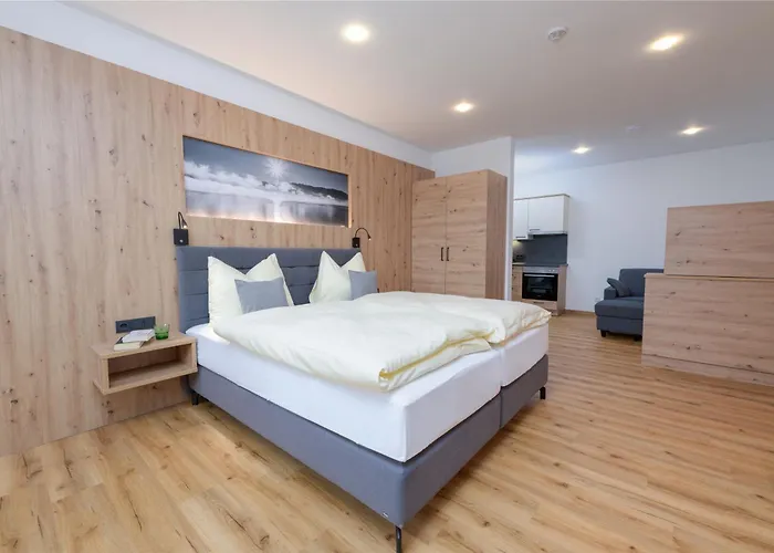 Schoenberger Nussdorf am Attersee