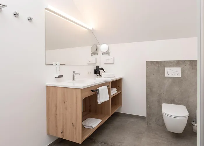 Schoenberger 3* Nussdorf am Attersee